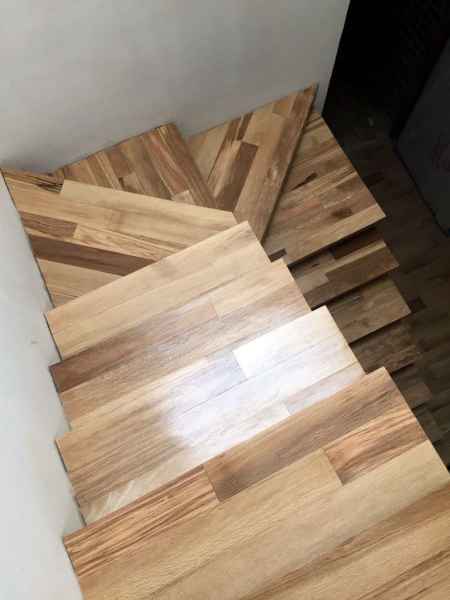 Colocación Escaleras de Madera