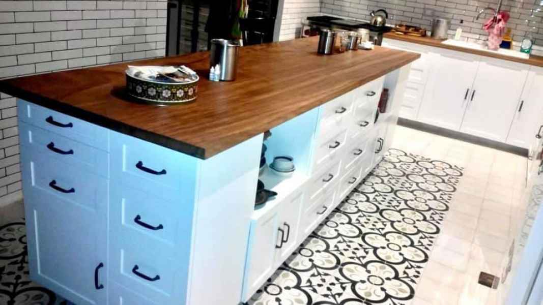 Fabricación de Cocinas de Madera